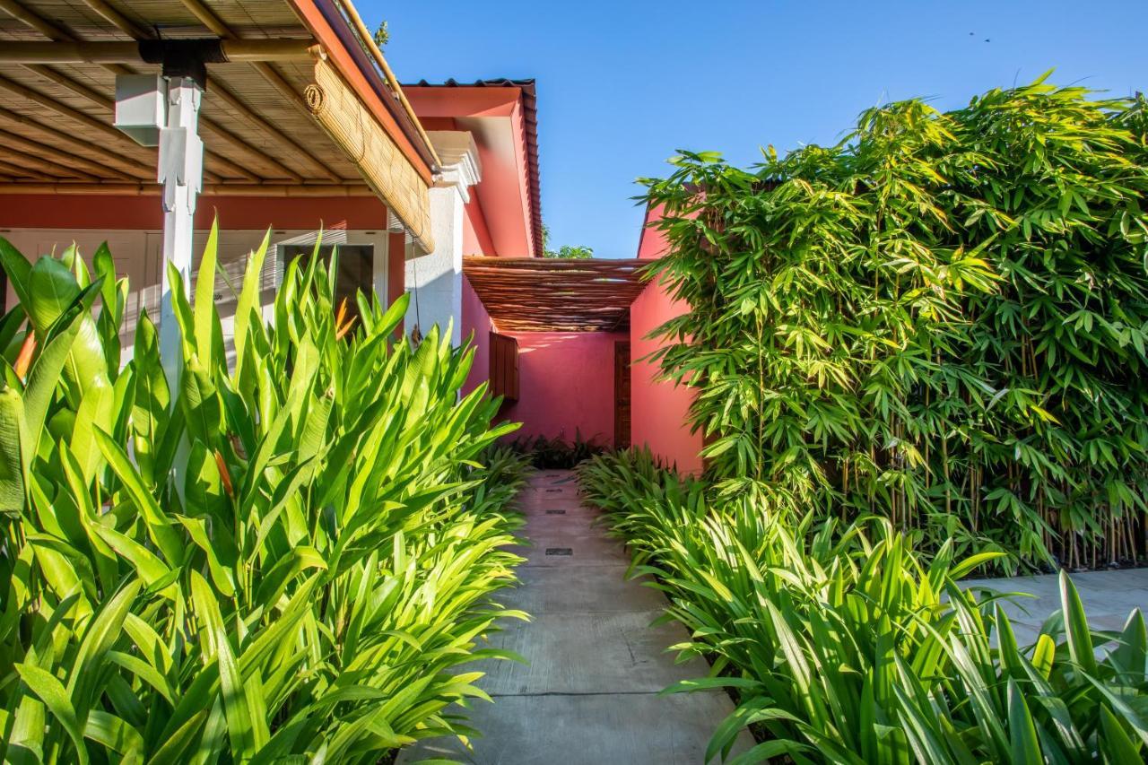 Pinkprivate Sanur - For Cool Adults Only Bed & Breakfast Eksteriør bilde