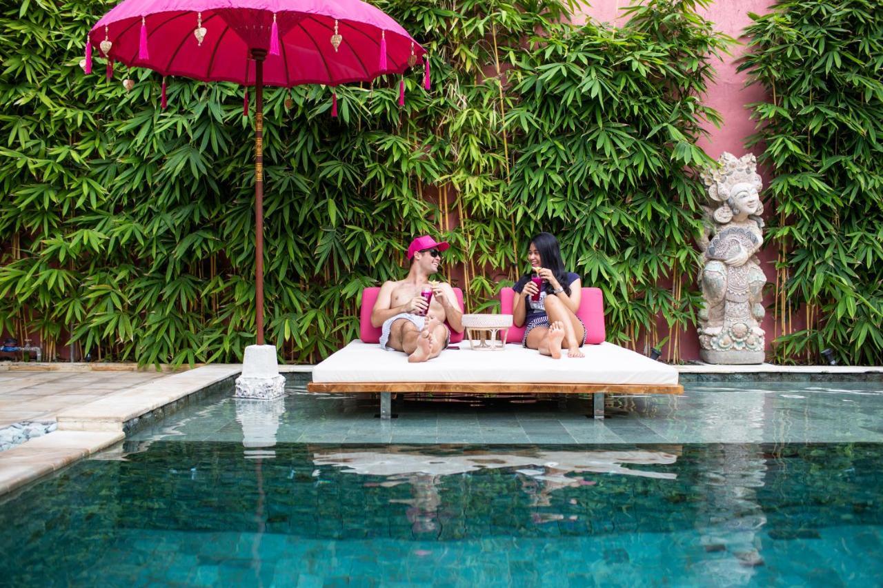 Pinkprivate Sanur - For Cool Adults Only Bed & Breakfast Eksteriør bilde