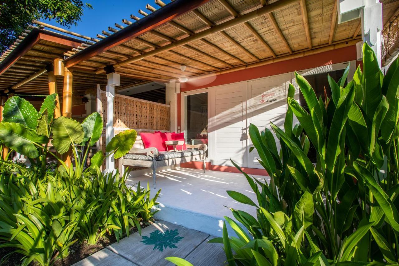Pinkprivate Sanur - For Cool Adults Only Bed & Breakfast Eksteriør bilde